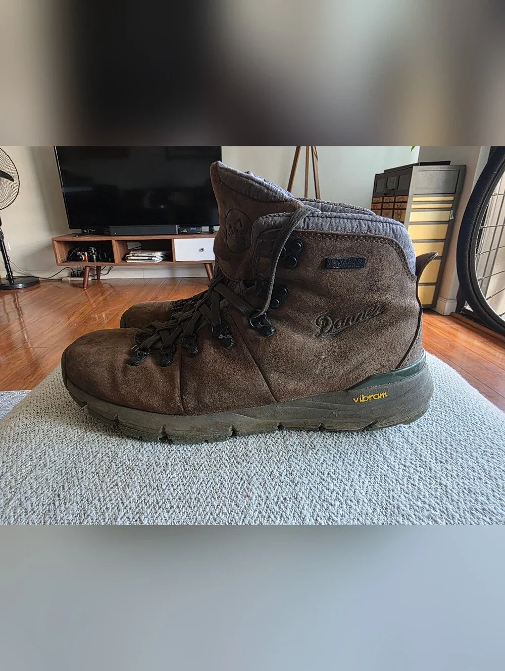 Danner Mountain 600 Brown Suede Vibram Outdoor Boots